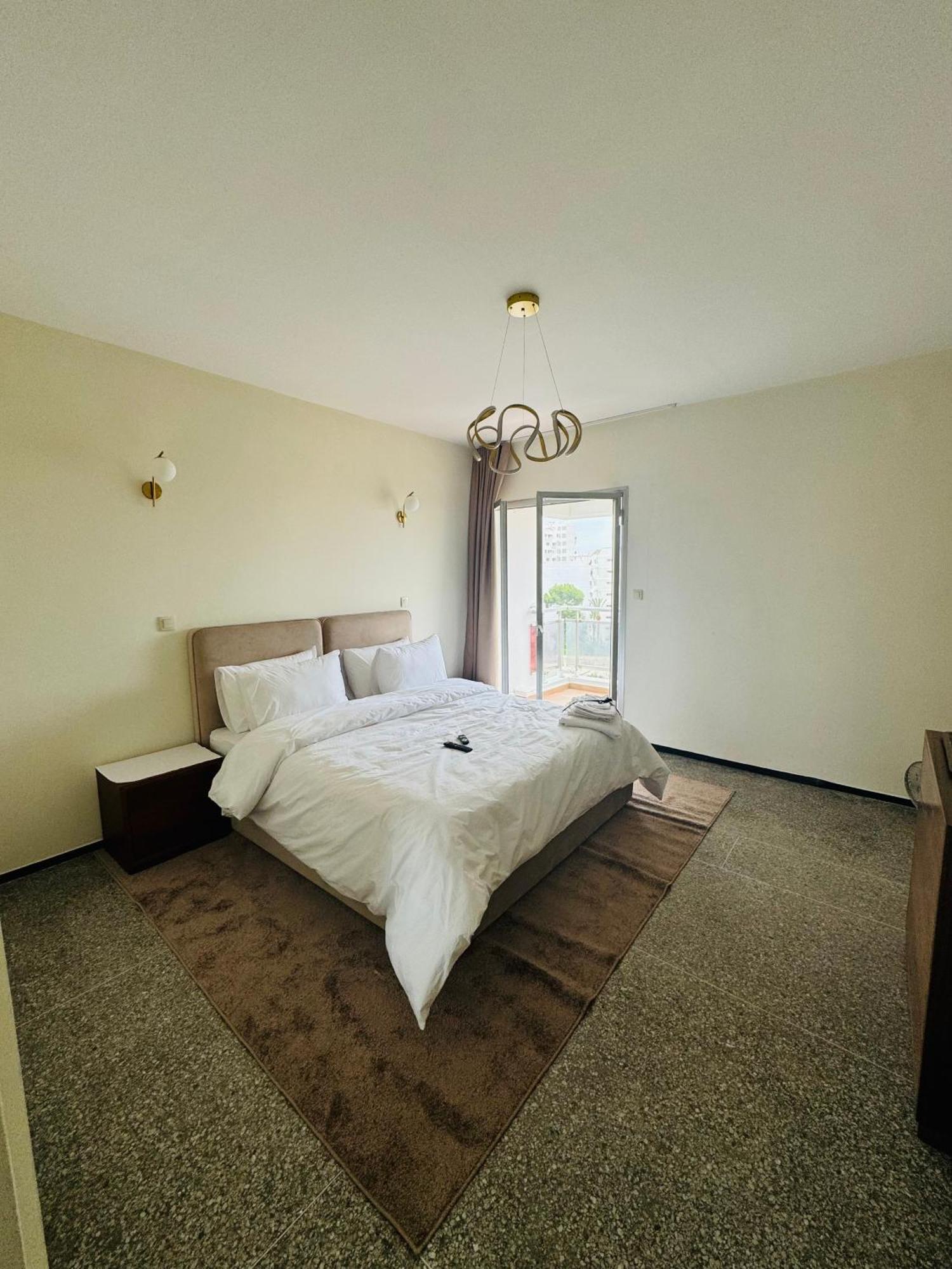 Appartement Spacieux - Bd Anfa Casablanca Esterno foto